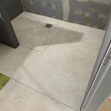Modern granite bathrooms - a beautiful and hygienic interior